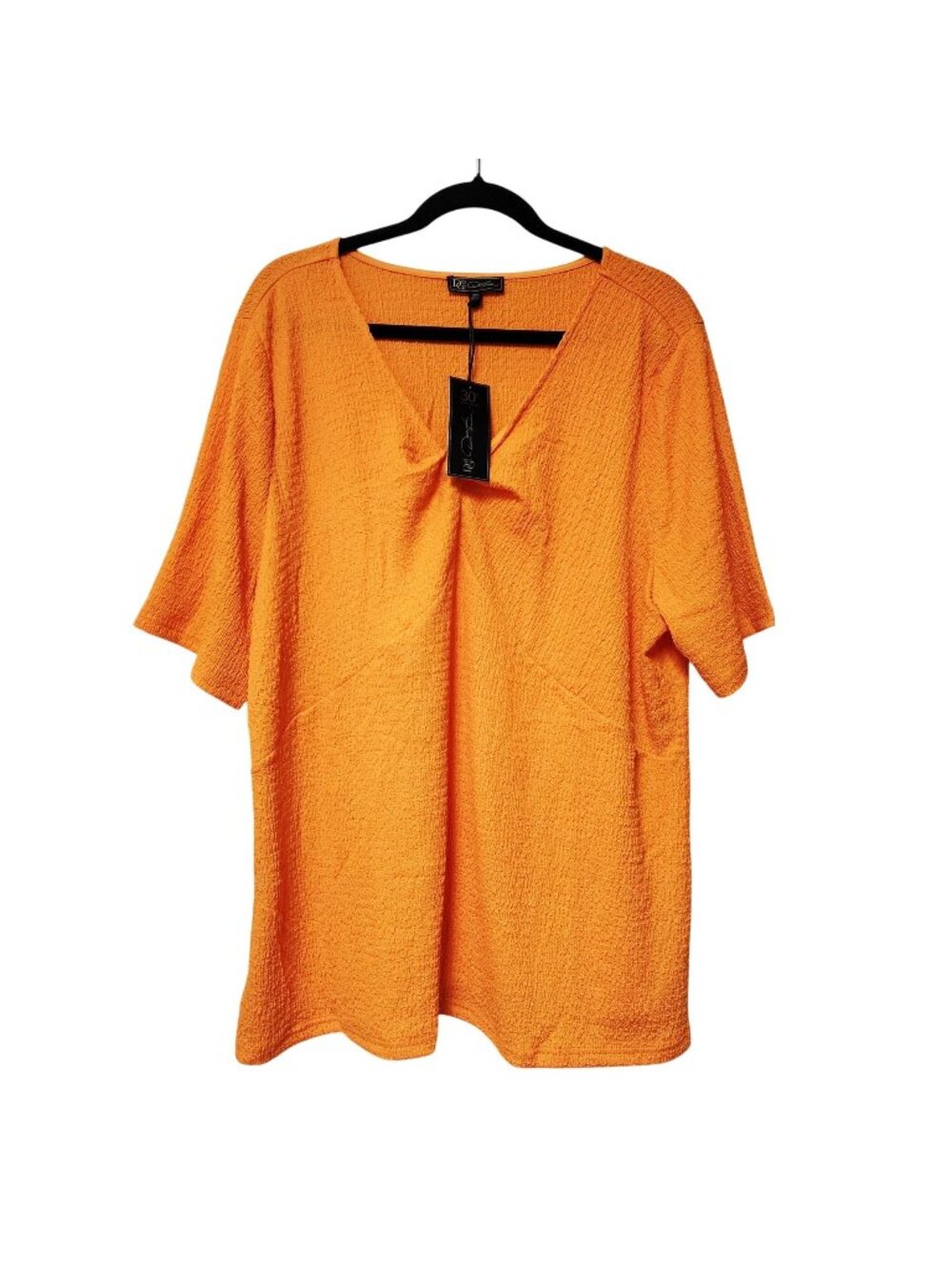 D2 30th Anniversary Womens Orange Textured V-Neck Top Size 3X Short Sleeves